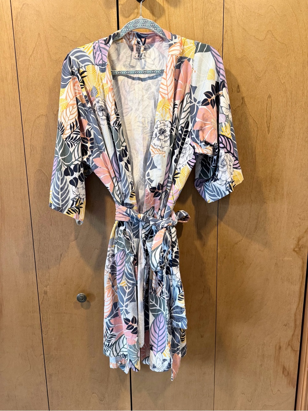 Vera Bradley L/ZL wrap Floral robe with sash waist tie tropical print